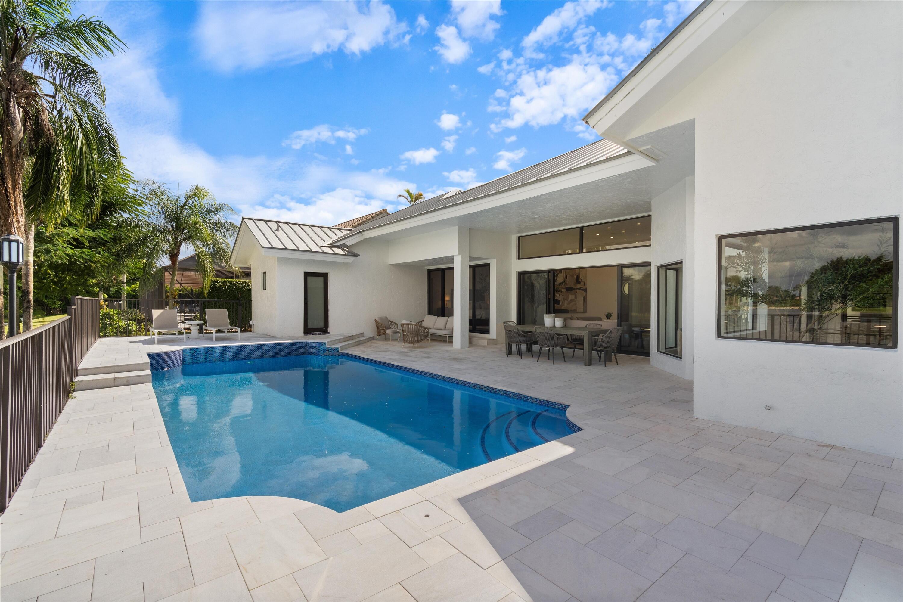 71-10747 Stonebridge Blvd Boca Raton, FL