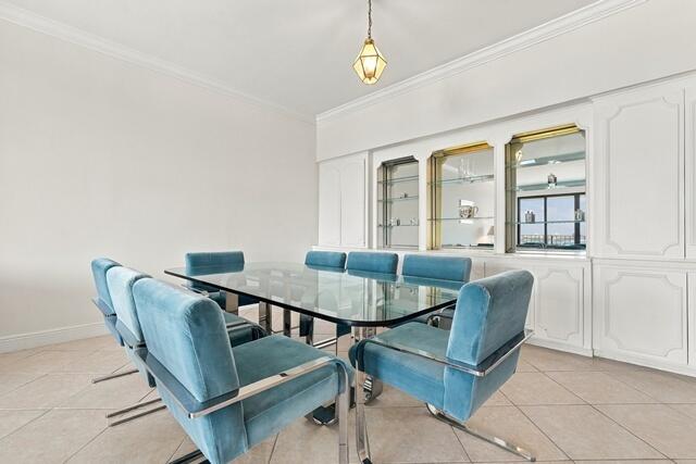 Formal Dining