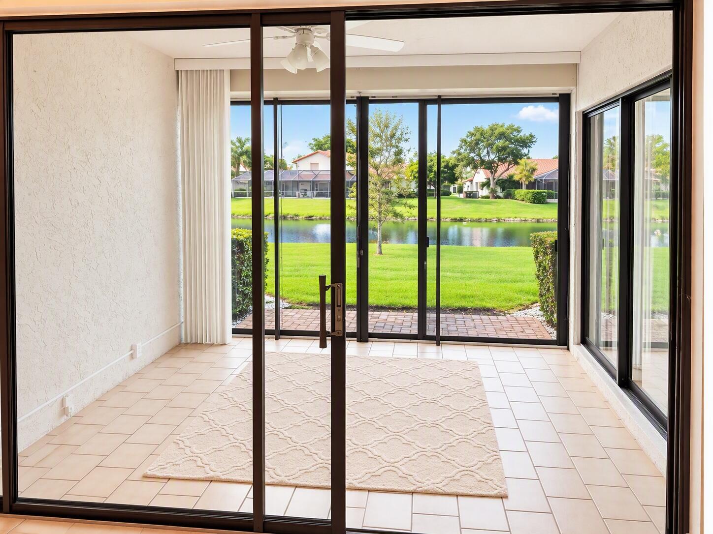 Patio.8