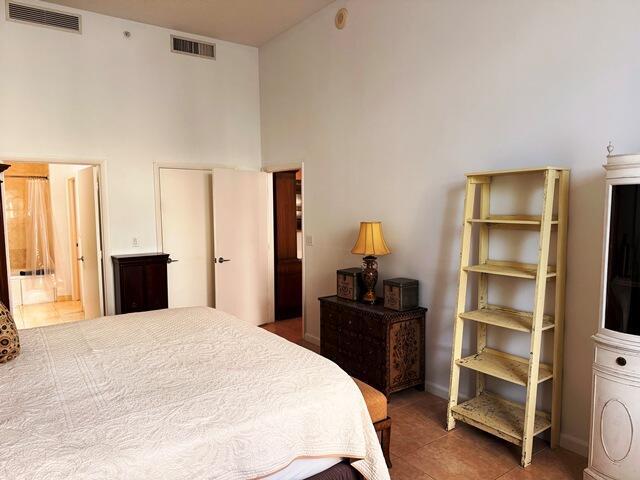 Bedroom & Office Bedroom & Office