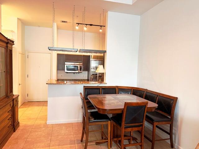 Dining Area Dining Area