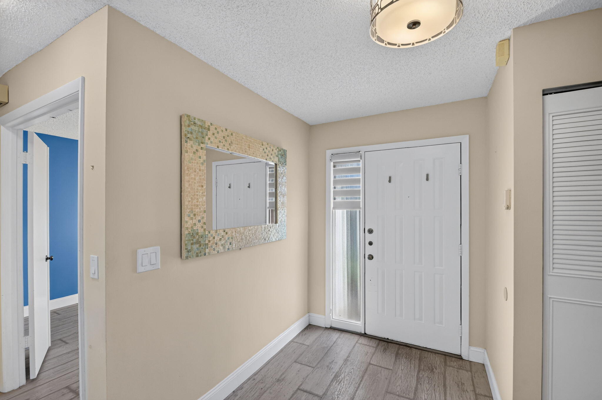Foyer Foyer