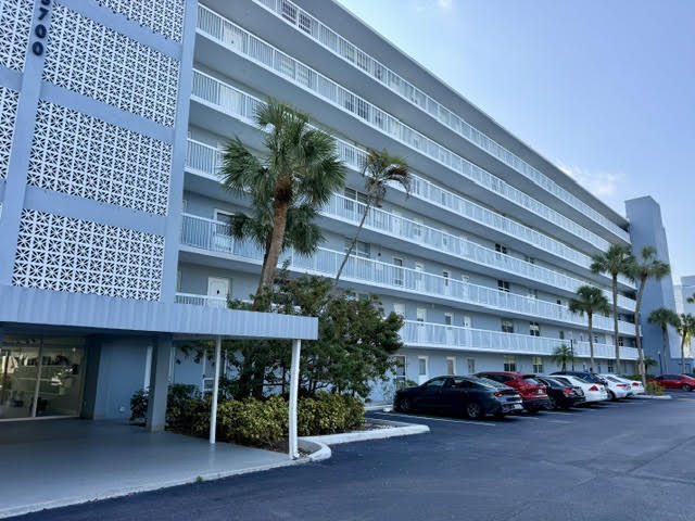 7 Story Elevator Building