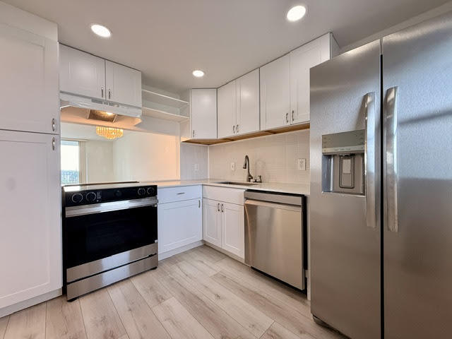 Brand-new Kitchen Quartz Countertops, Stainless Steel Appliances