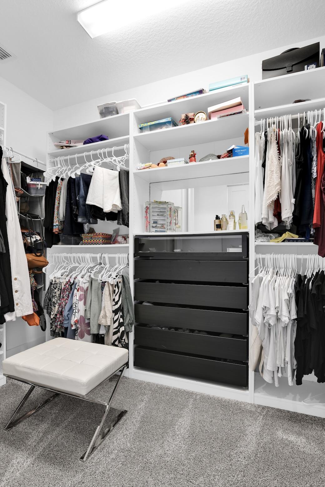 Closet 1 Primary
