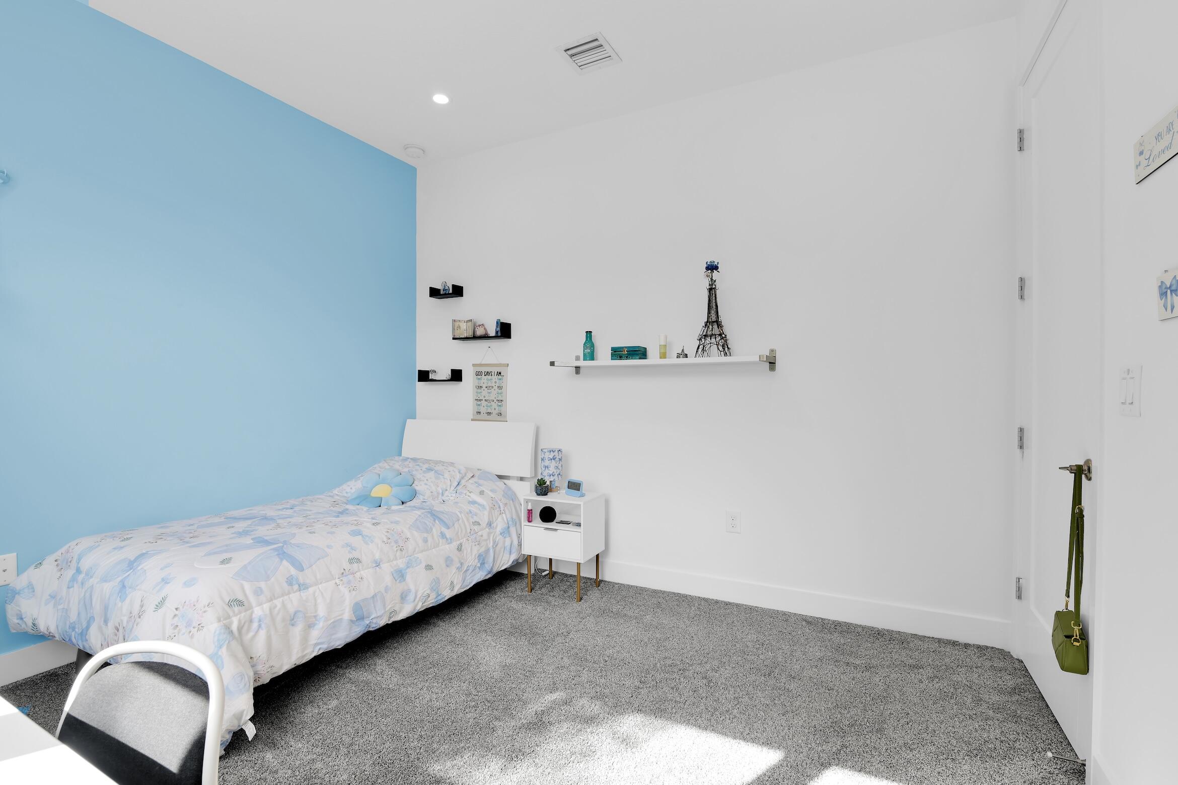 Room 3