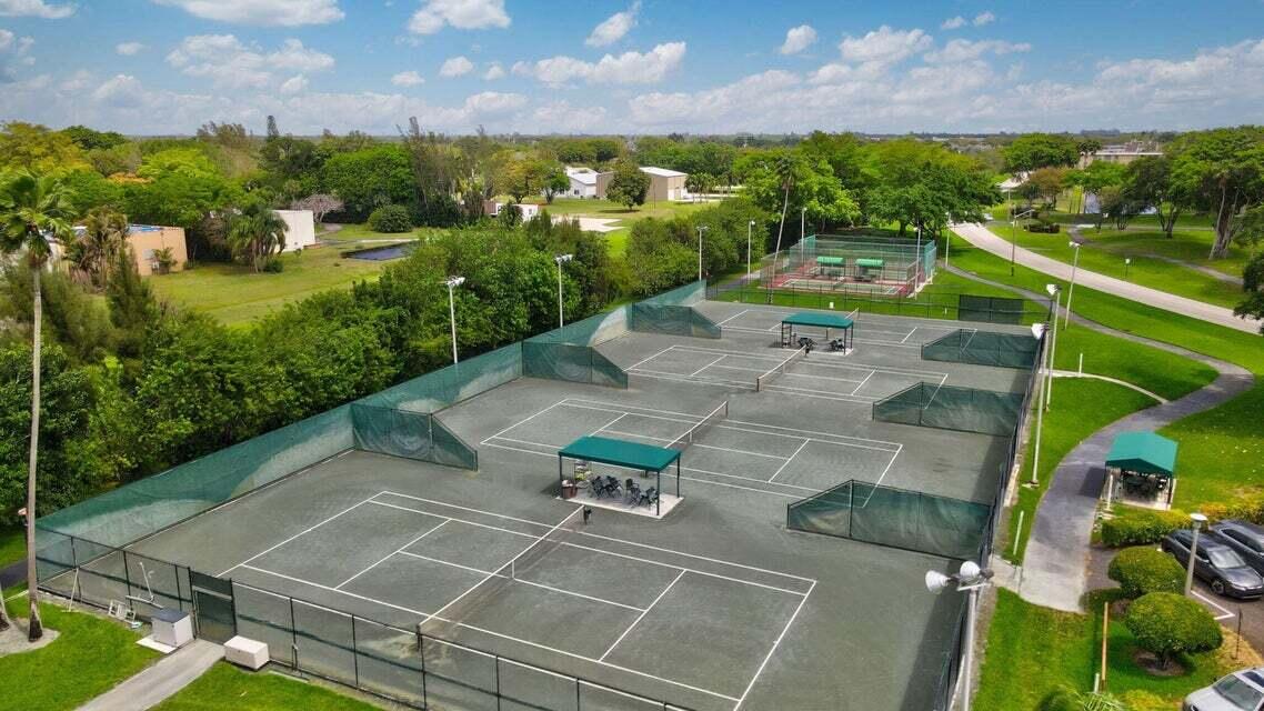 Tennis courts