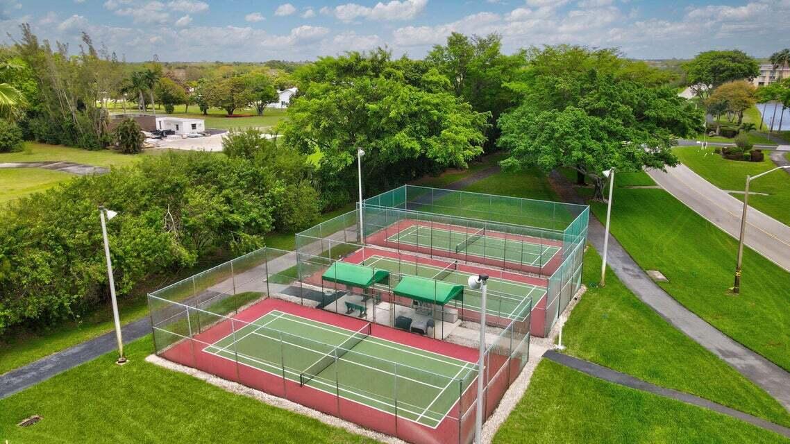 Paddle Tennis