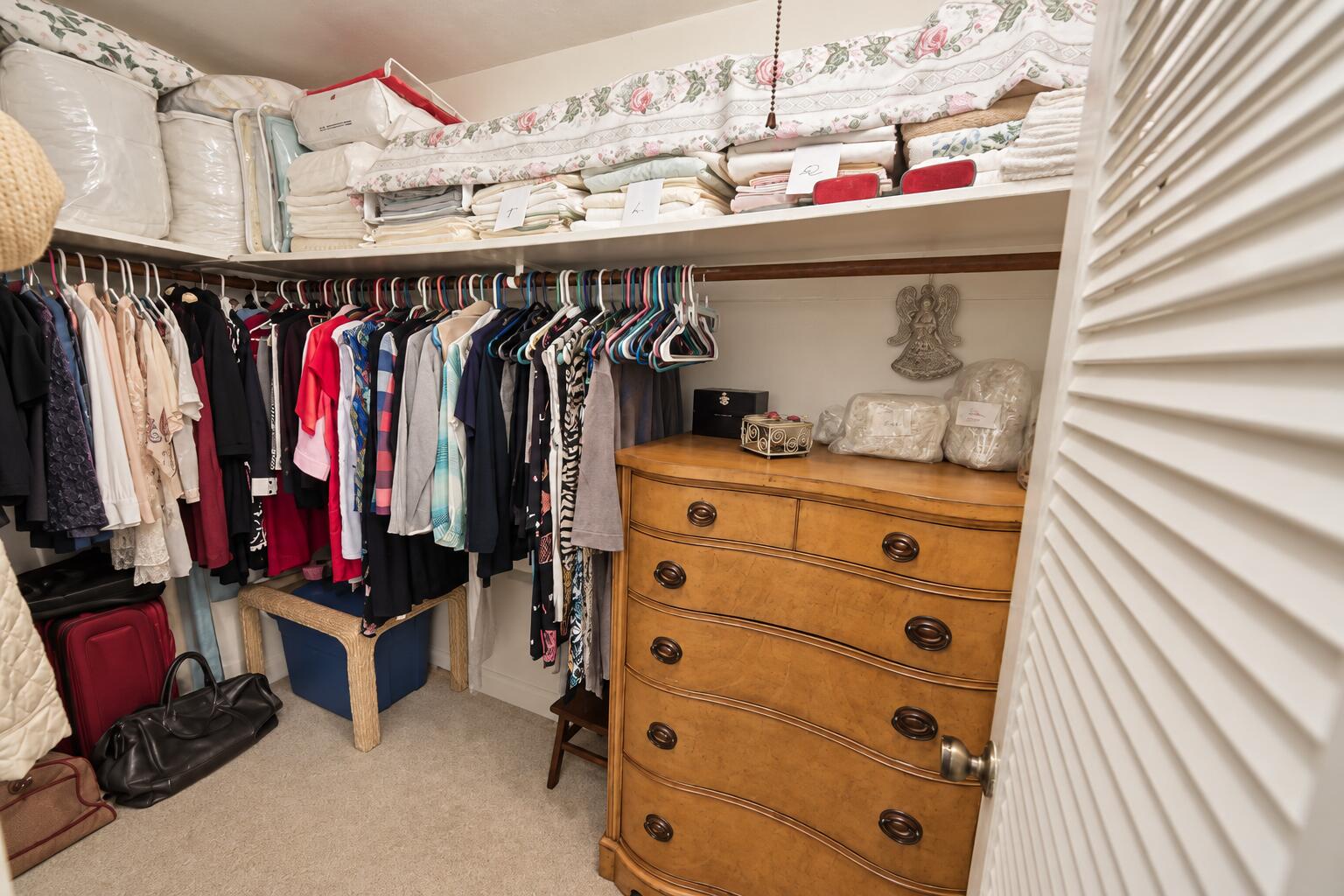 C5 closet