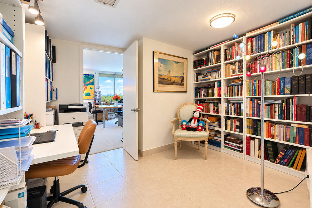 Sitting Room / Office