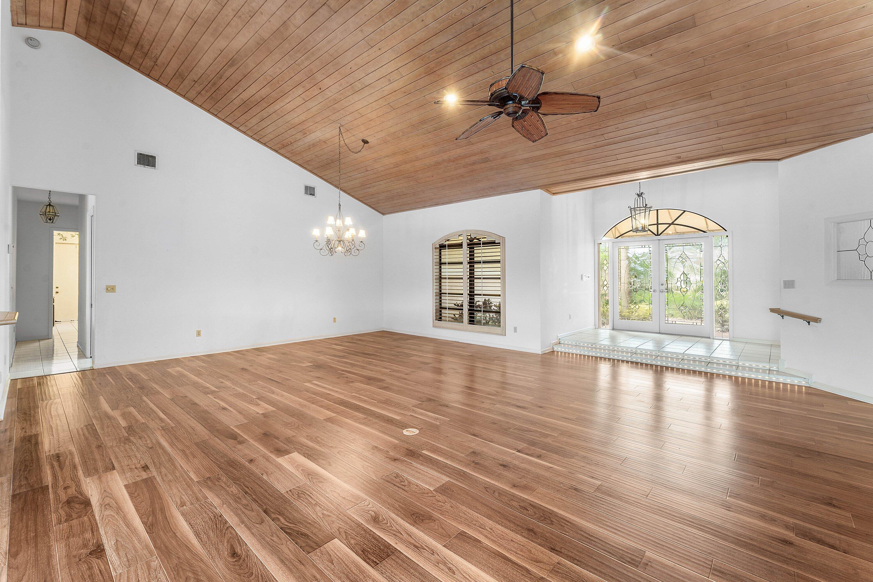 010-10126SoutheastRoyalTernWay-Tequesta-