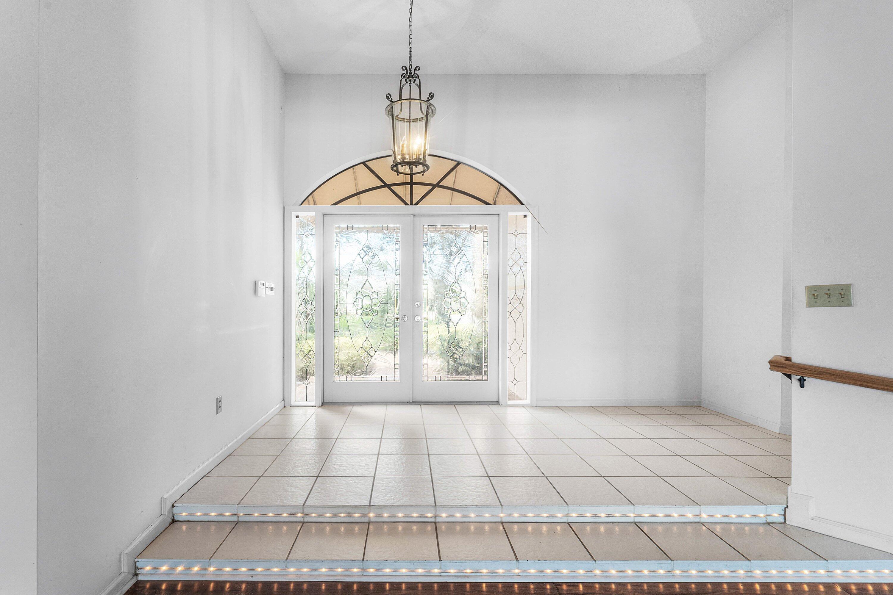 005-10126SoutheastRoyalTernWay-Tequesta-