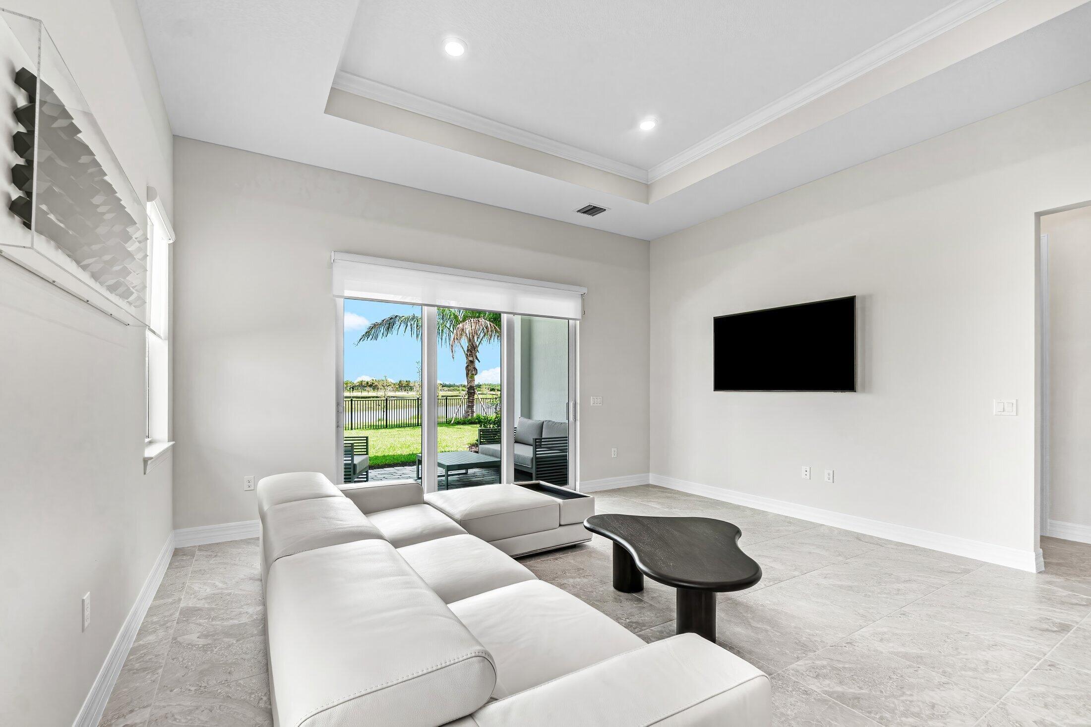 013-12325FrontlineLane-PalmBeachGardens-