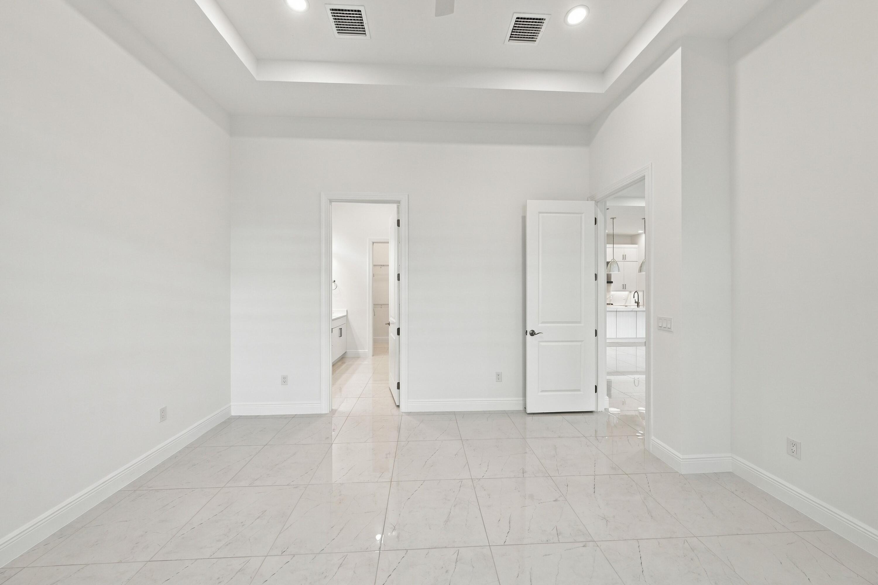 Primary suite