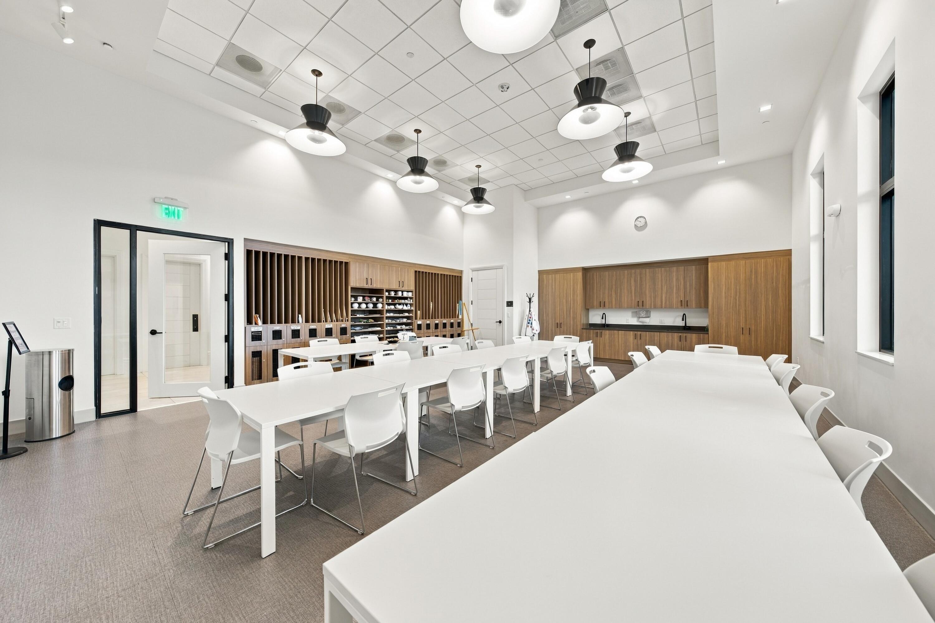Cresswind clubhouse arts and crafts room