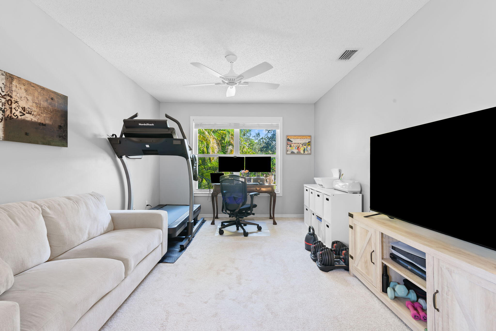 Open convertible loft