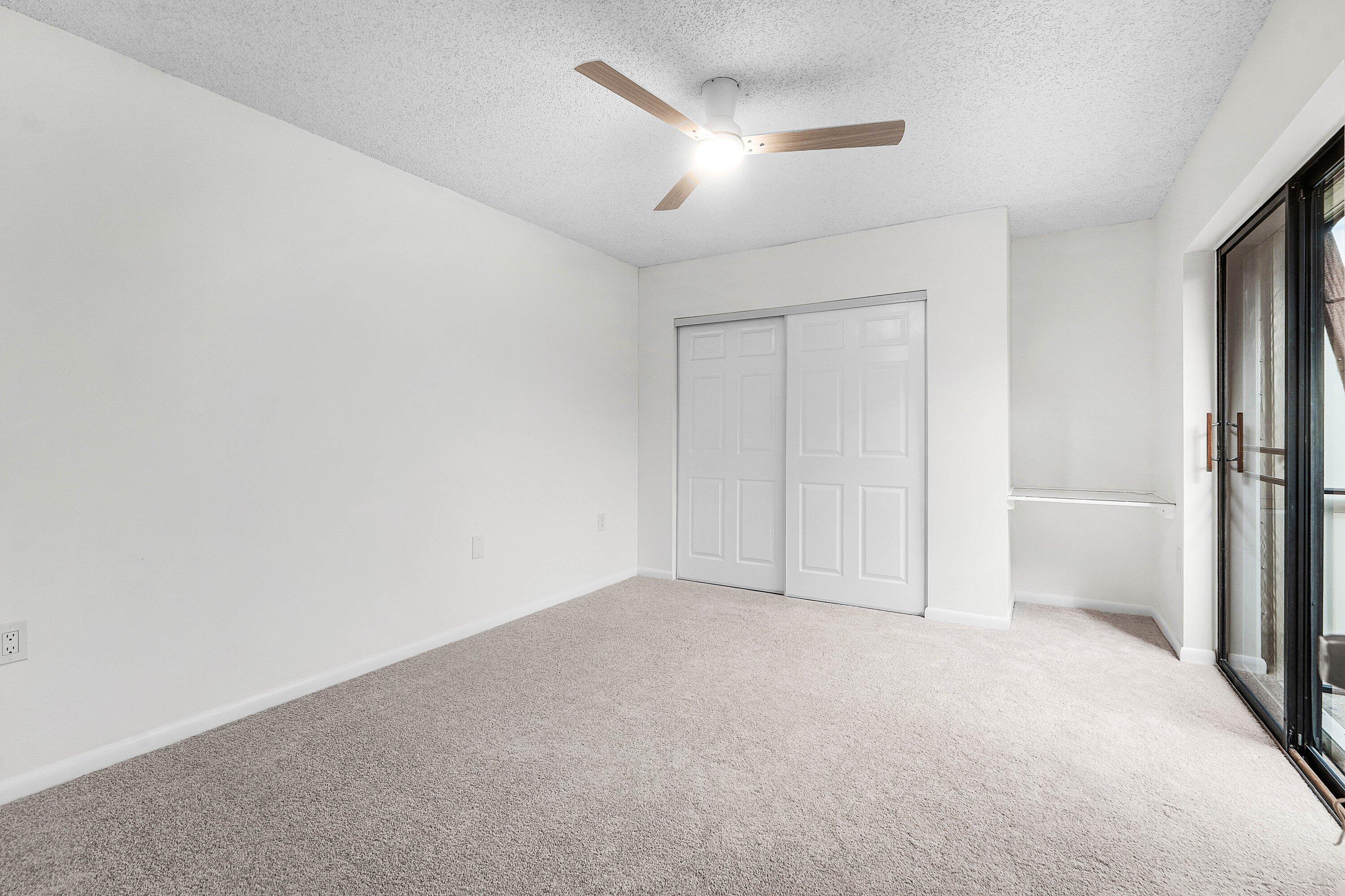 019-120212thLane-PalmBeachGardens-FL-334