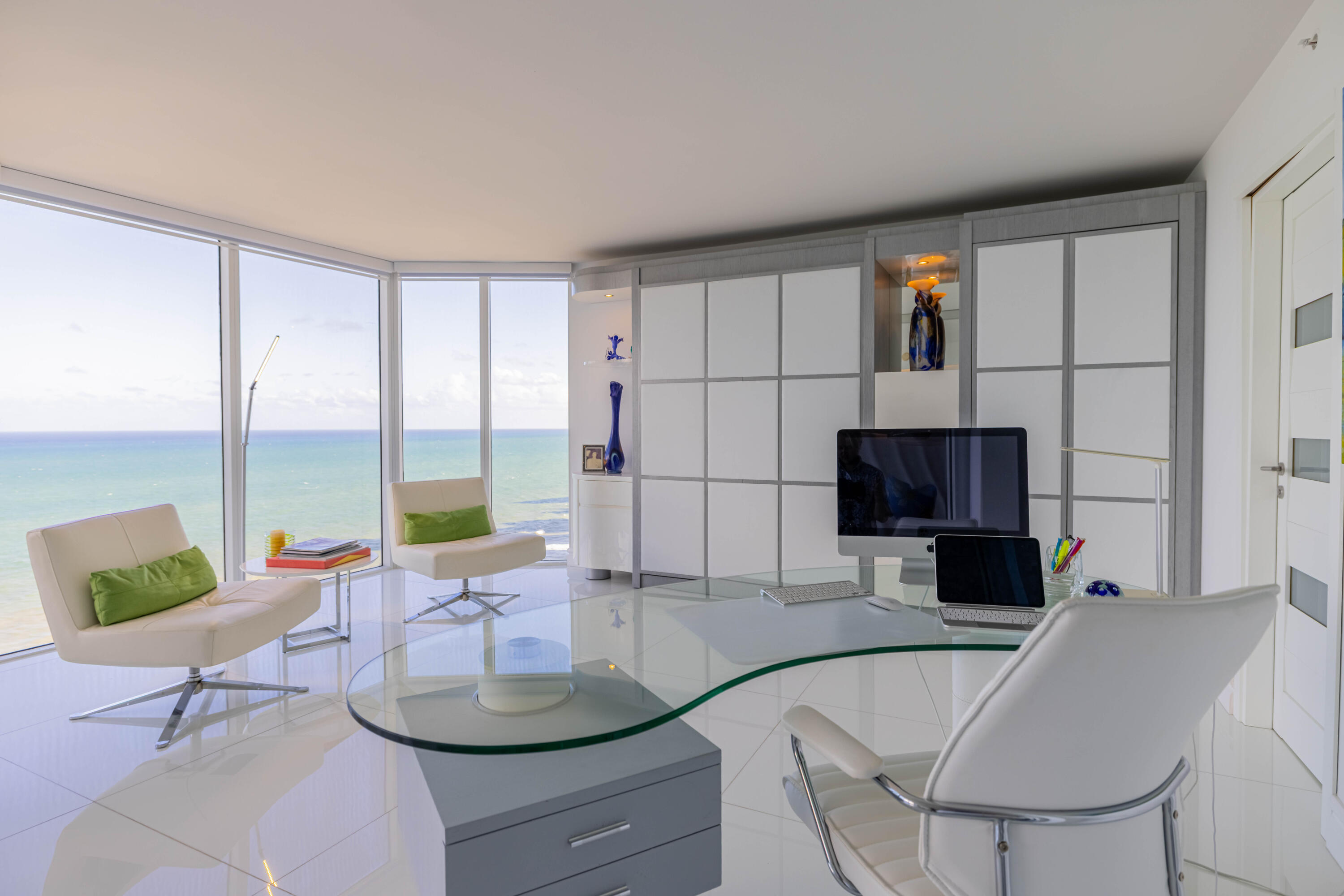 Office/ 3rd Bedroom