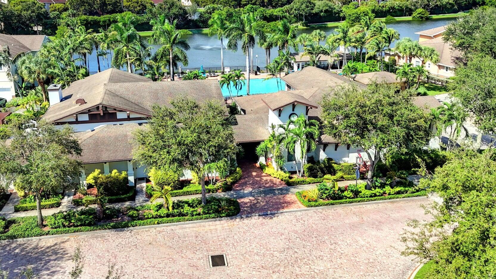 clubhouse aerial