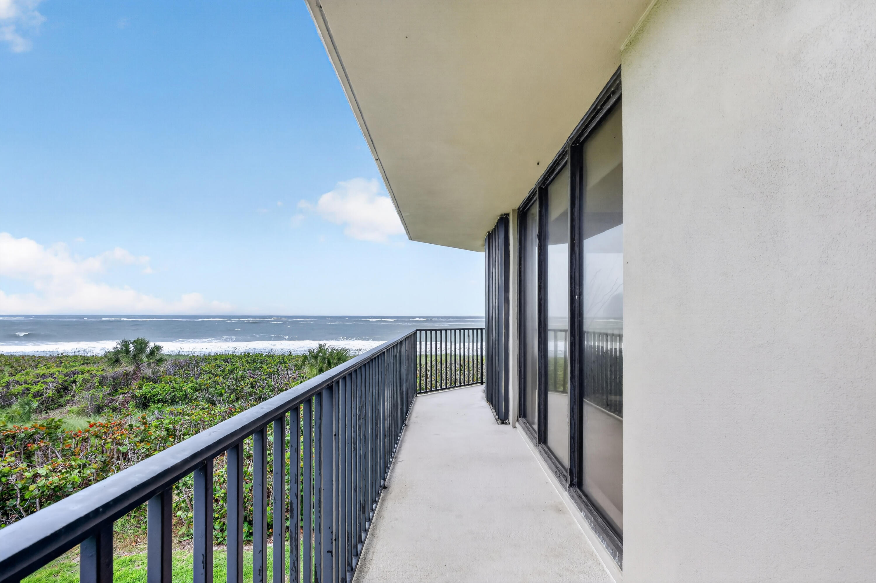 WRAP AROUND BALCONY