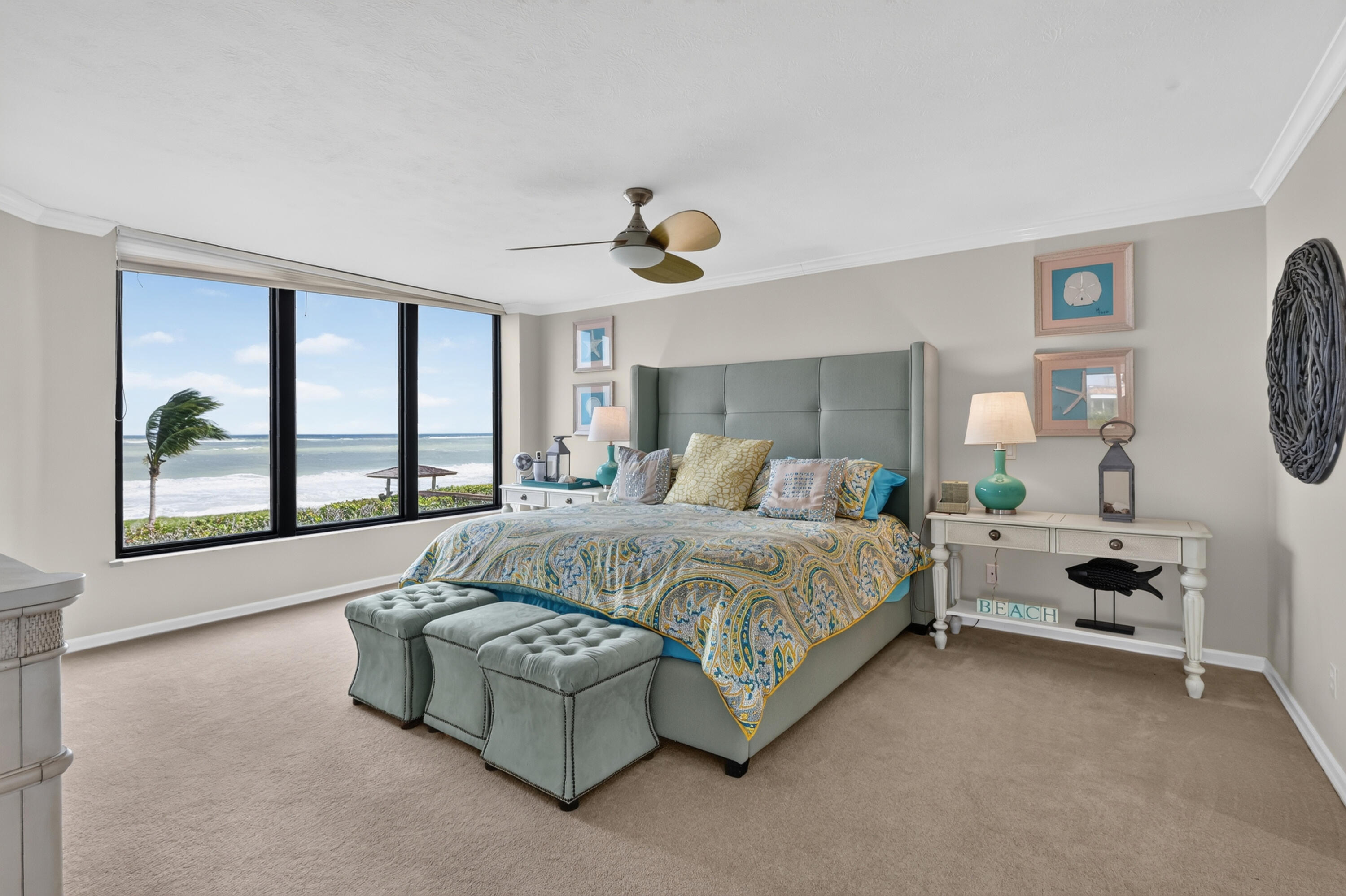 PRIMARY SUITE AFFORDS PLENTY OF SCENIC VIEWS