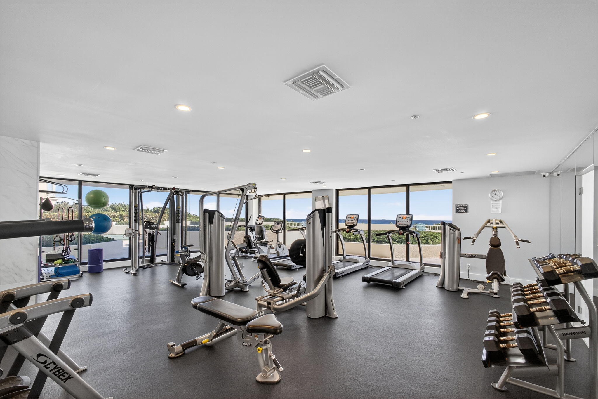 Gym 2 Saunas