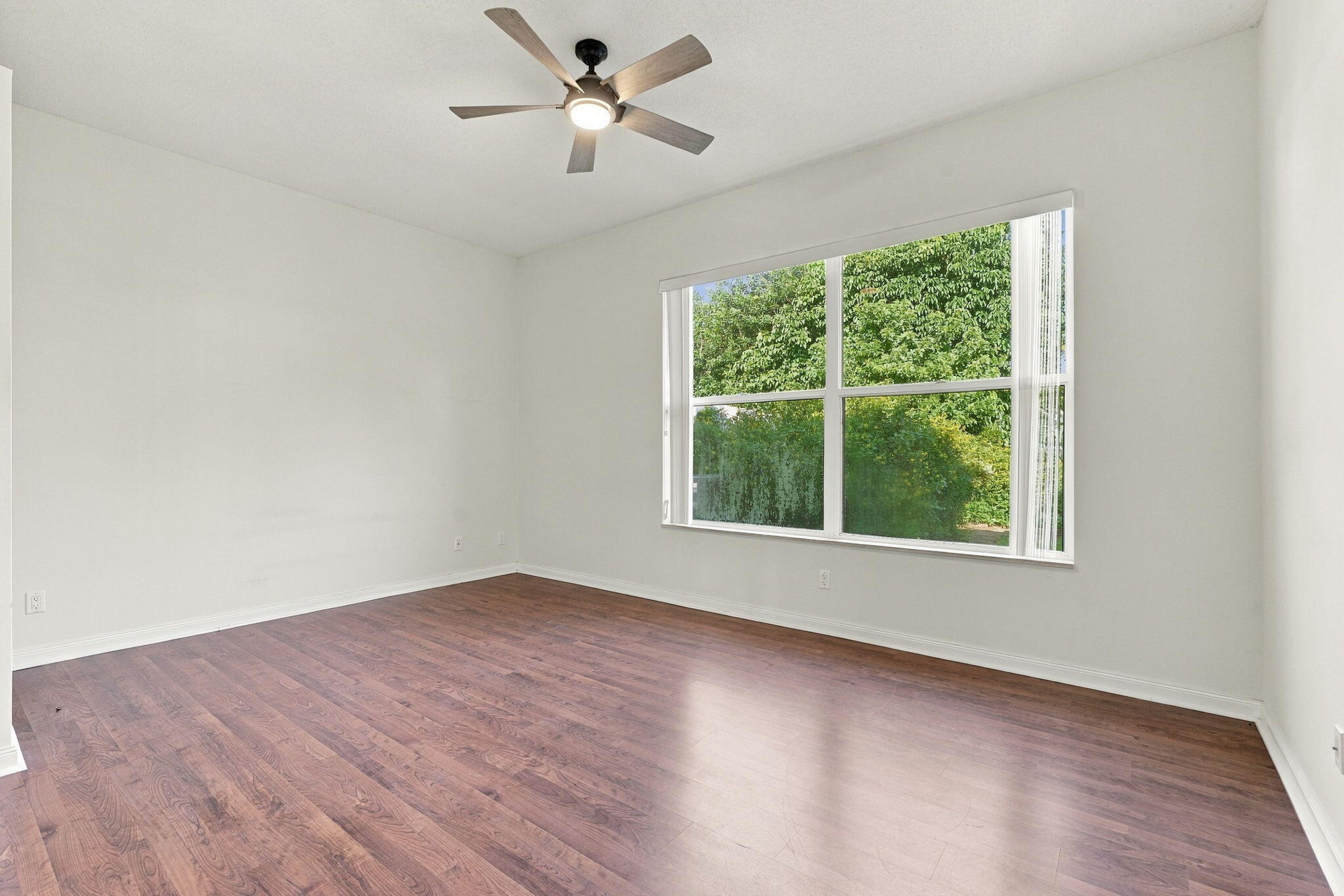 1-web-or-mls-7492_SE_Marsh_Fern_Lane_036