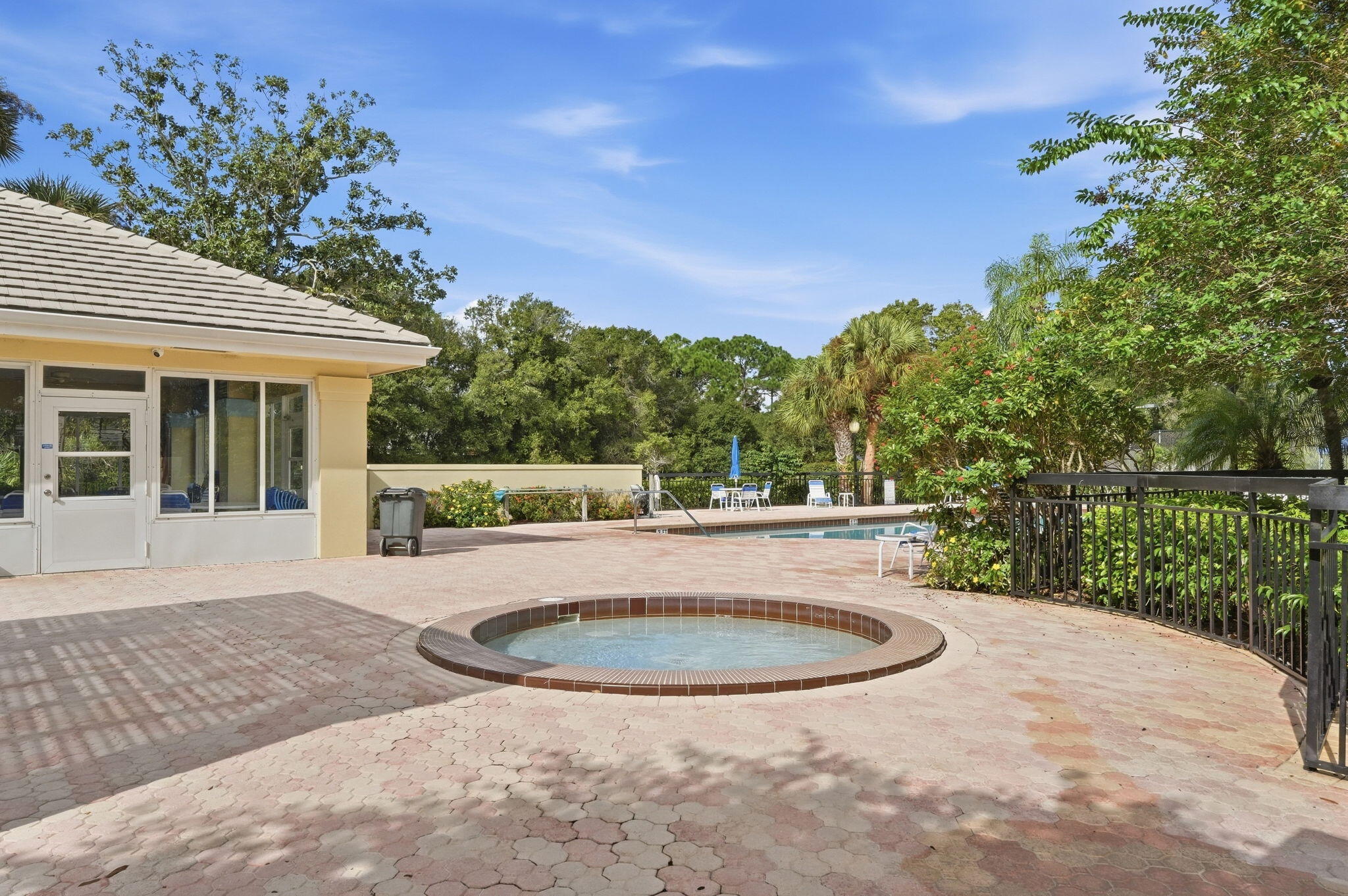 50-web-or-mls-7492_SE_Marsh_Fern_Lane_03