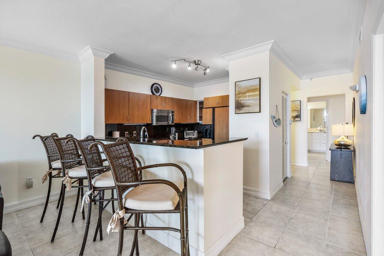 012-806EastWindwardWay-Lantana-FL-33462-