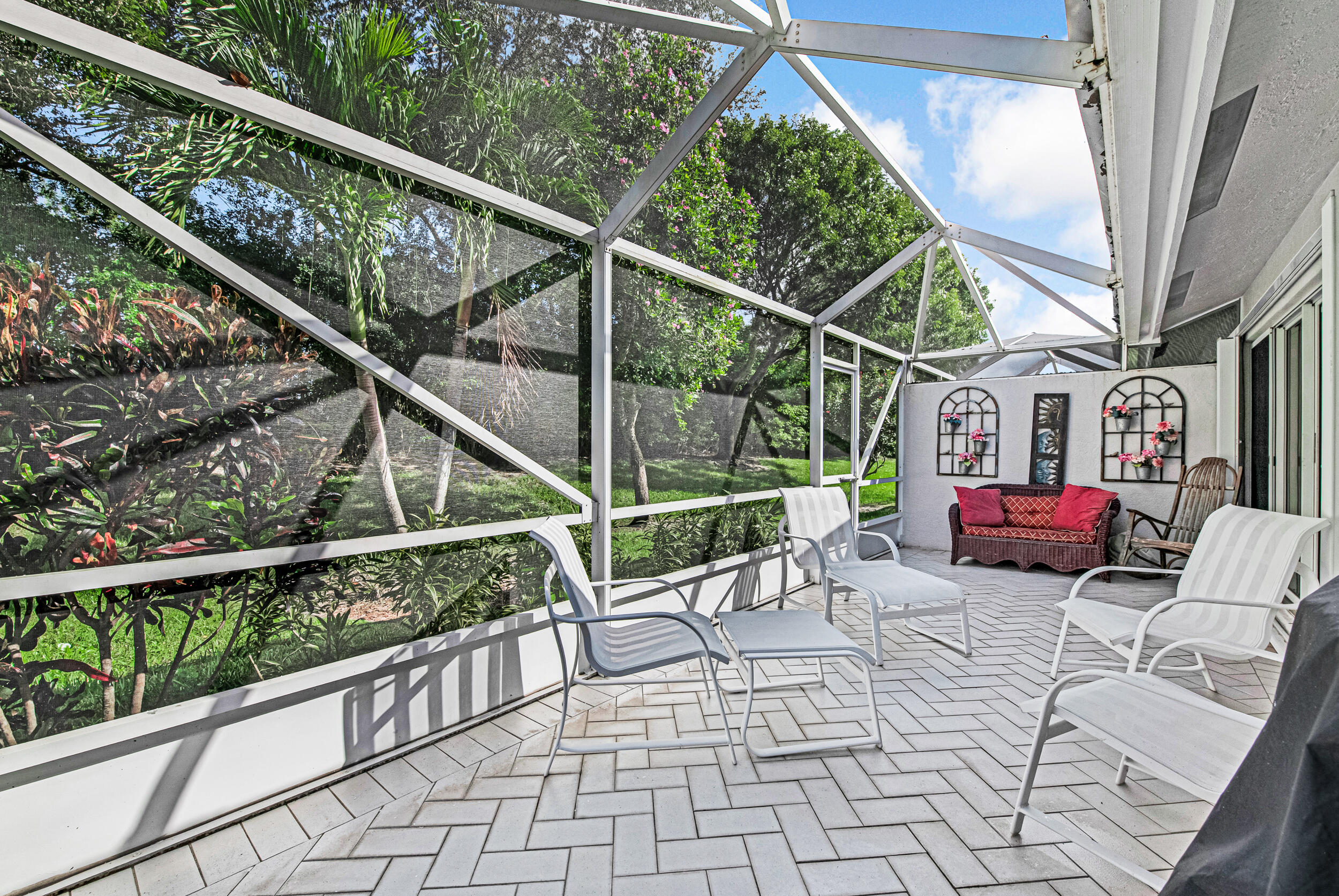 Screened Patio