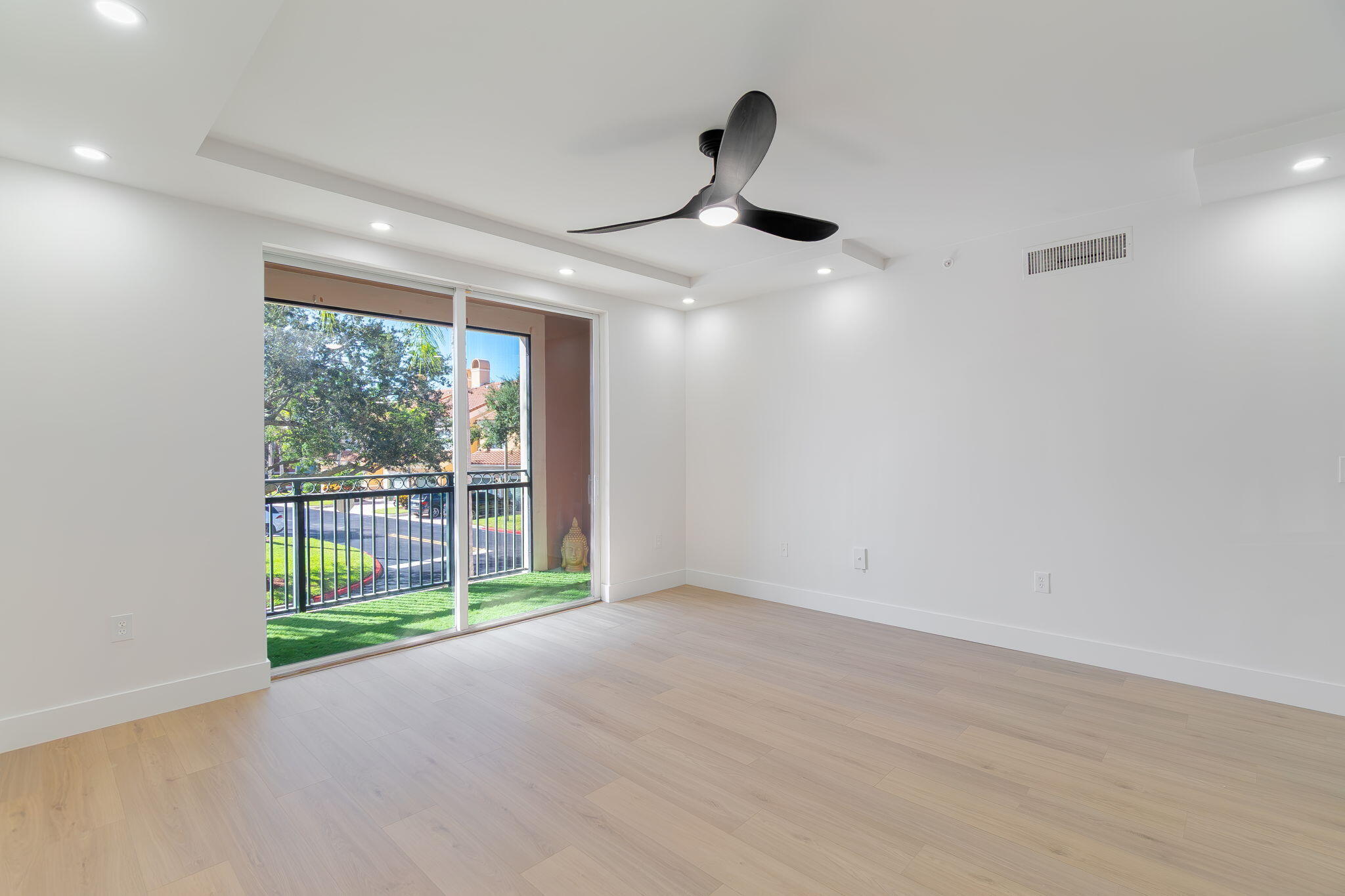 21-web-or-mls-DSC01726