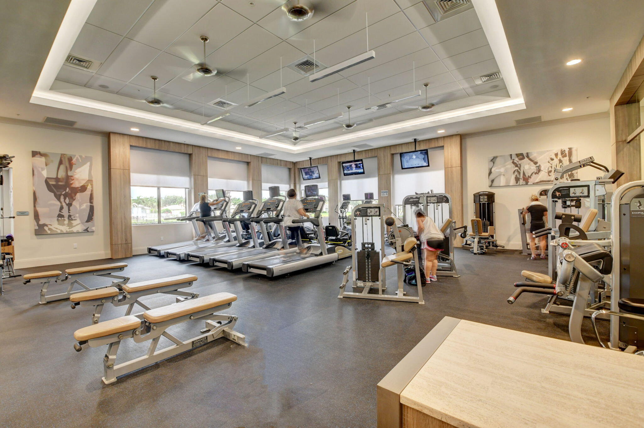 71-web-or-mls-73_valencia pointe (29)