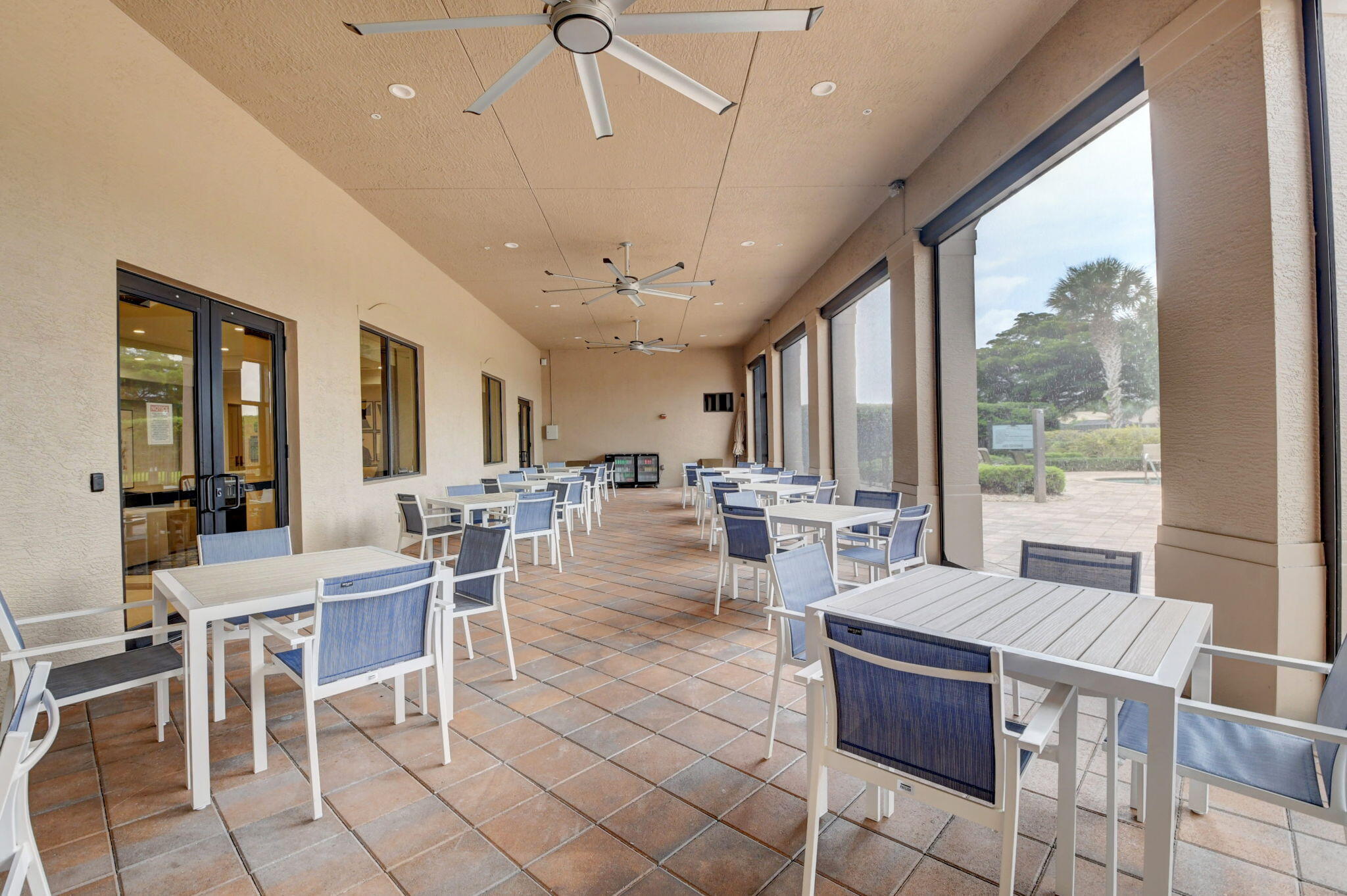 66-web-or-mls-68_valencia pointe (24)