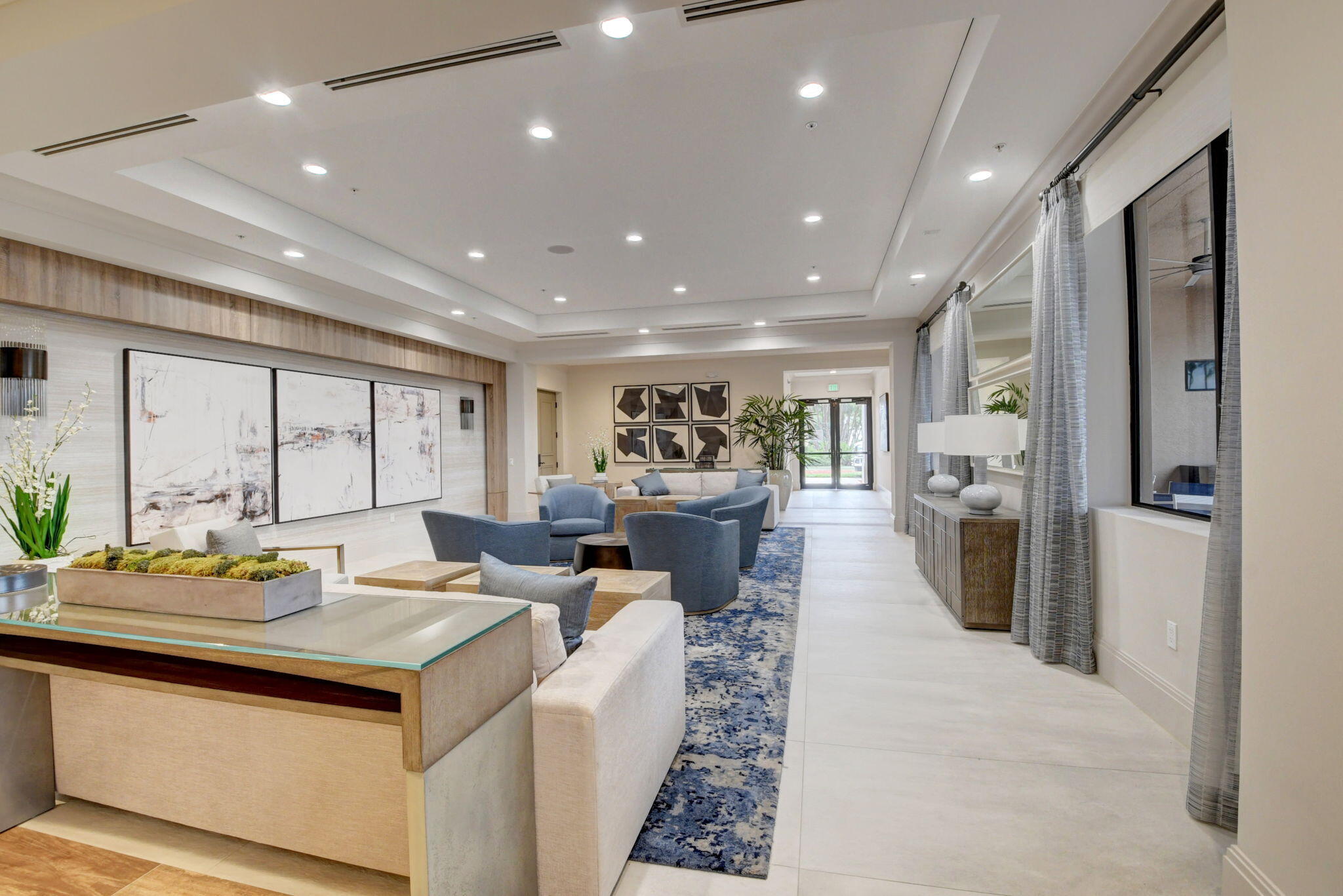 60-web-or-mls-62_valencia pointe (17)