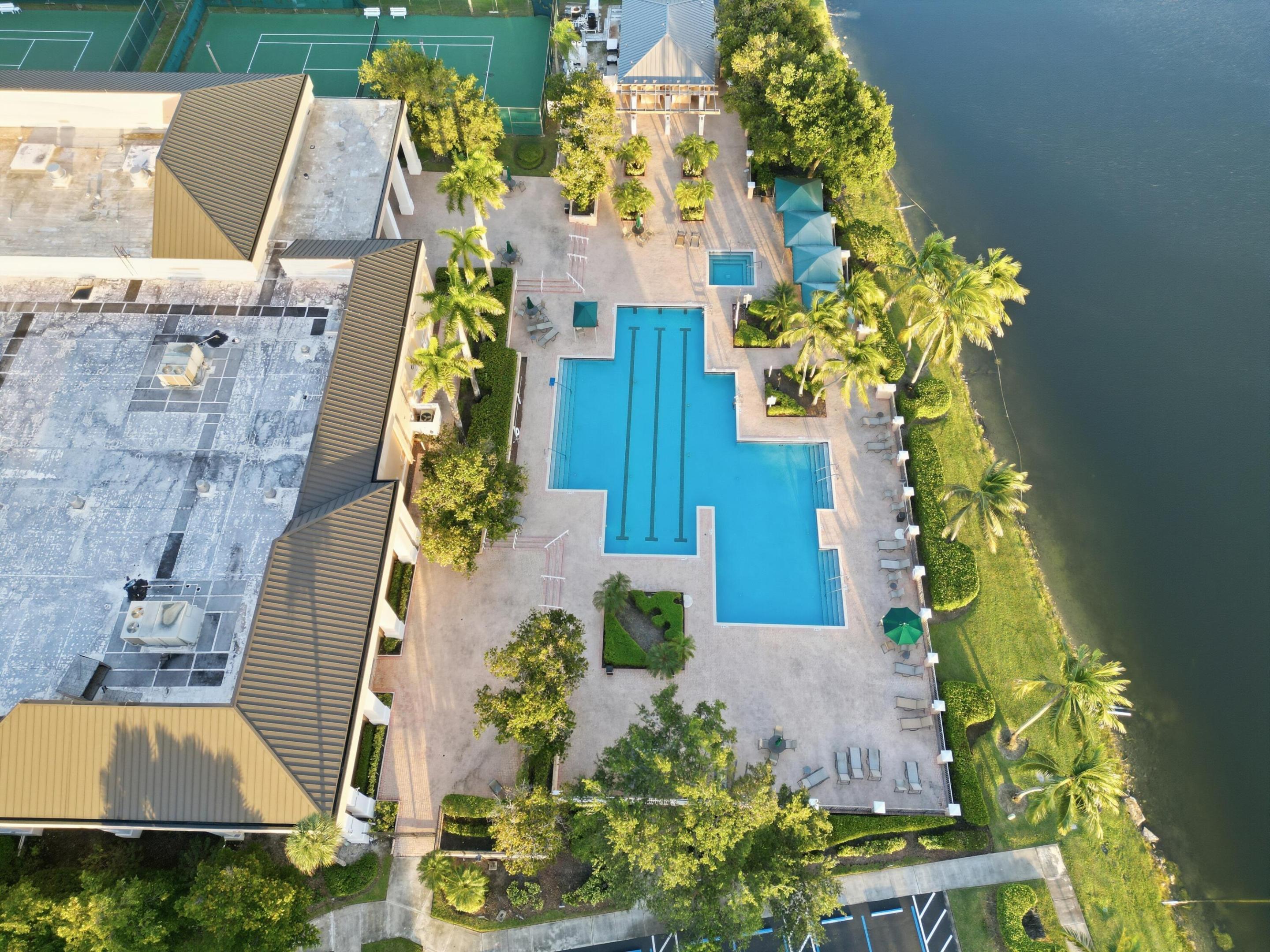 Kings Point pool