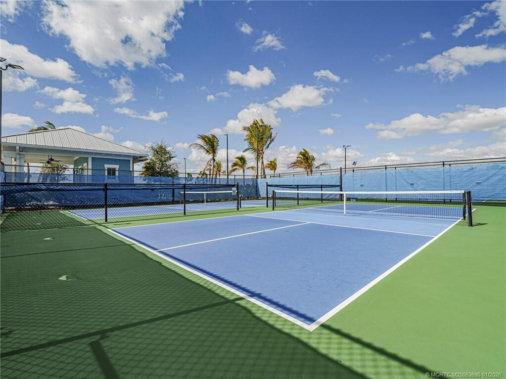 Tennis & Pickleball