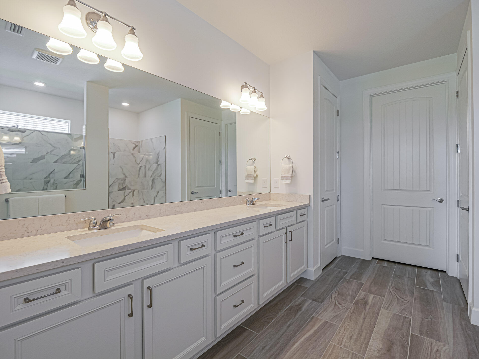 Primary En Suite
