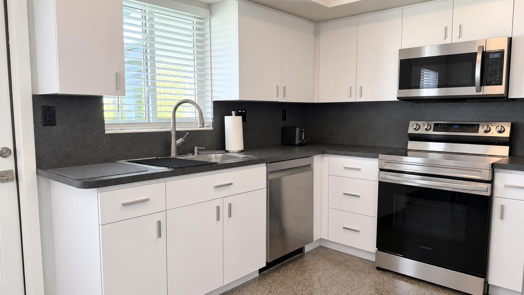 Modern Speckled Quartz Kitchen Interior