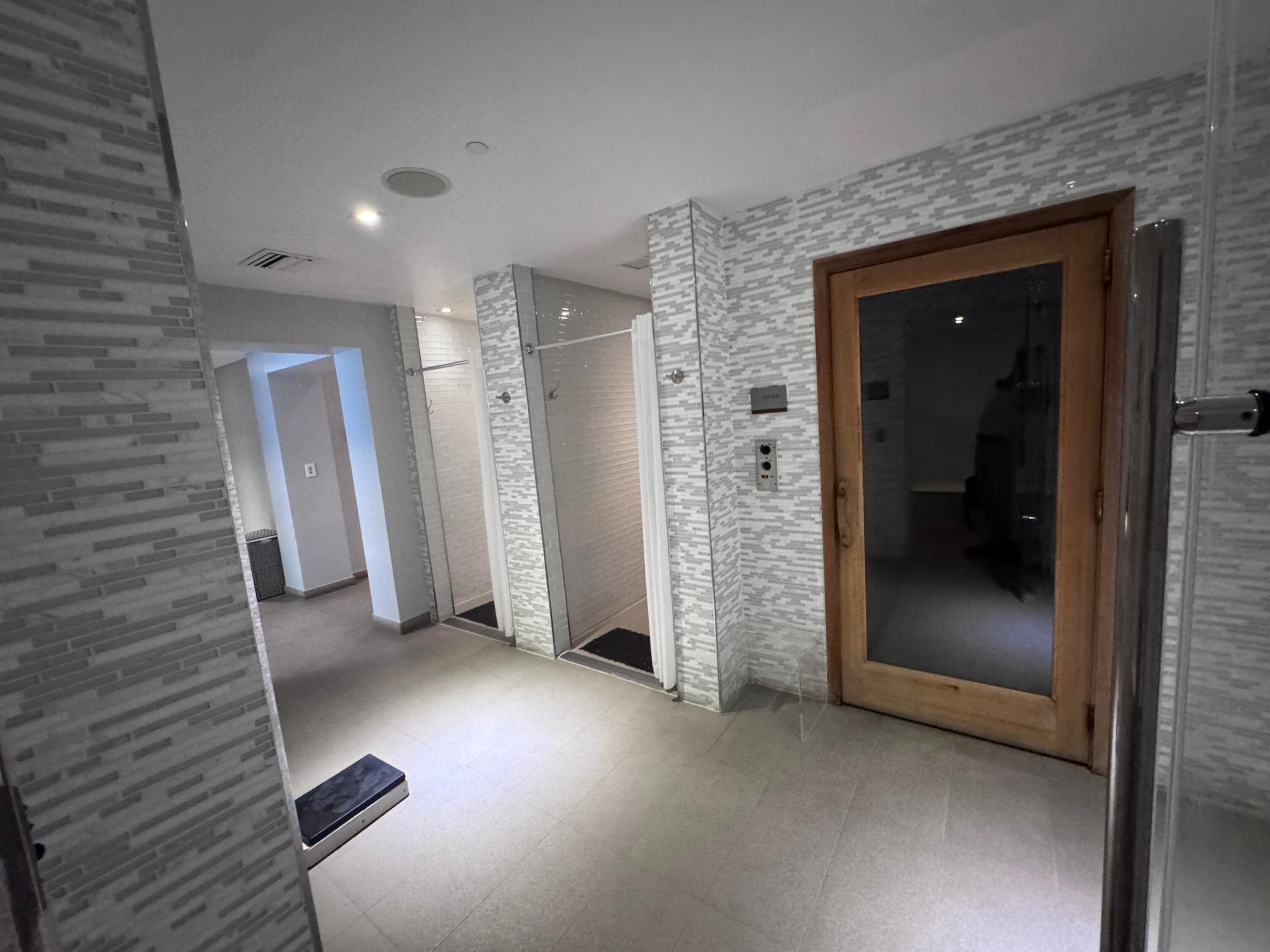Dry Sauna available ...
