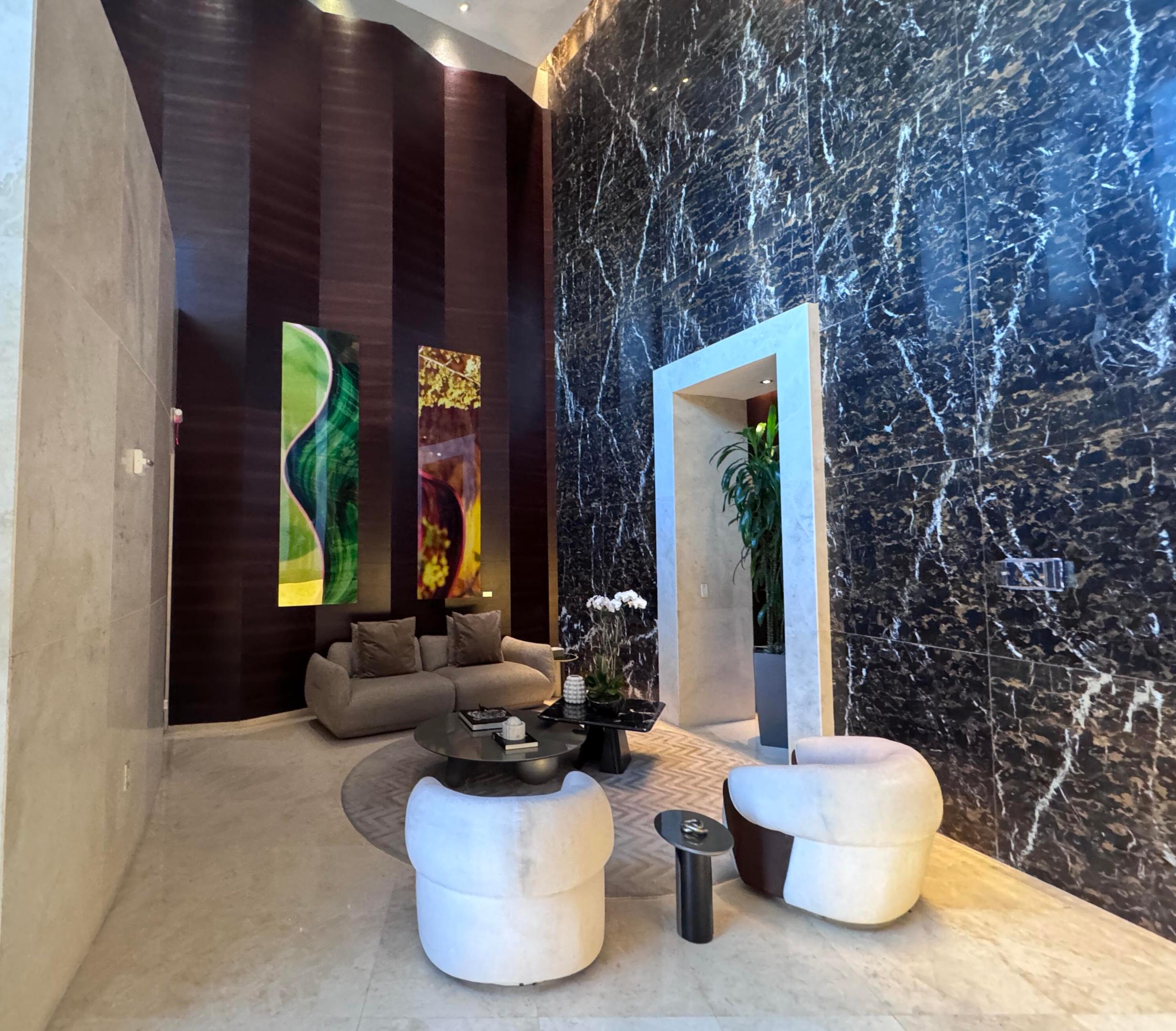 Cozy seating areas in lobby.