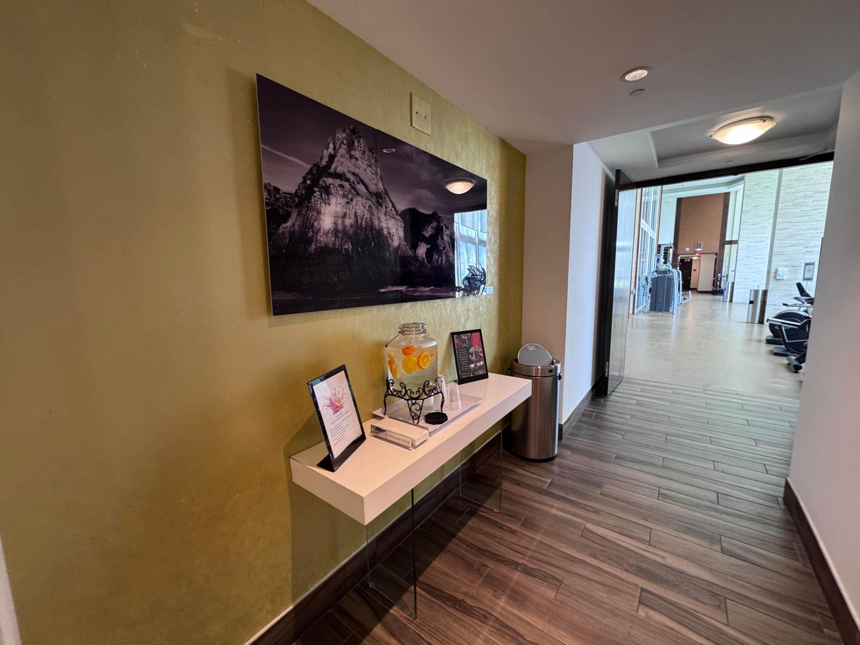 5000 sq ft
