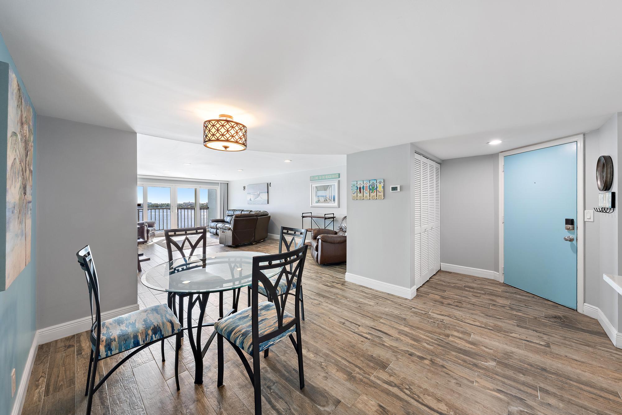 3040 Lake Shore Dr unit 903-9 3040 Lake Shore Dr unit 903-9