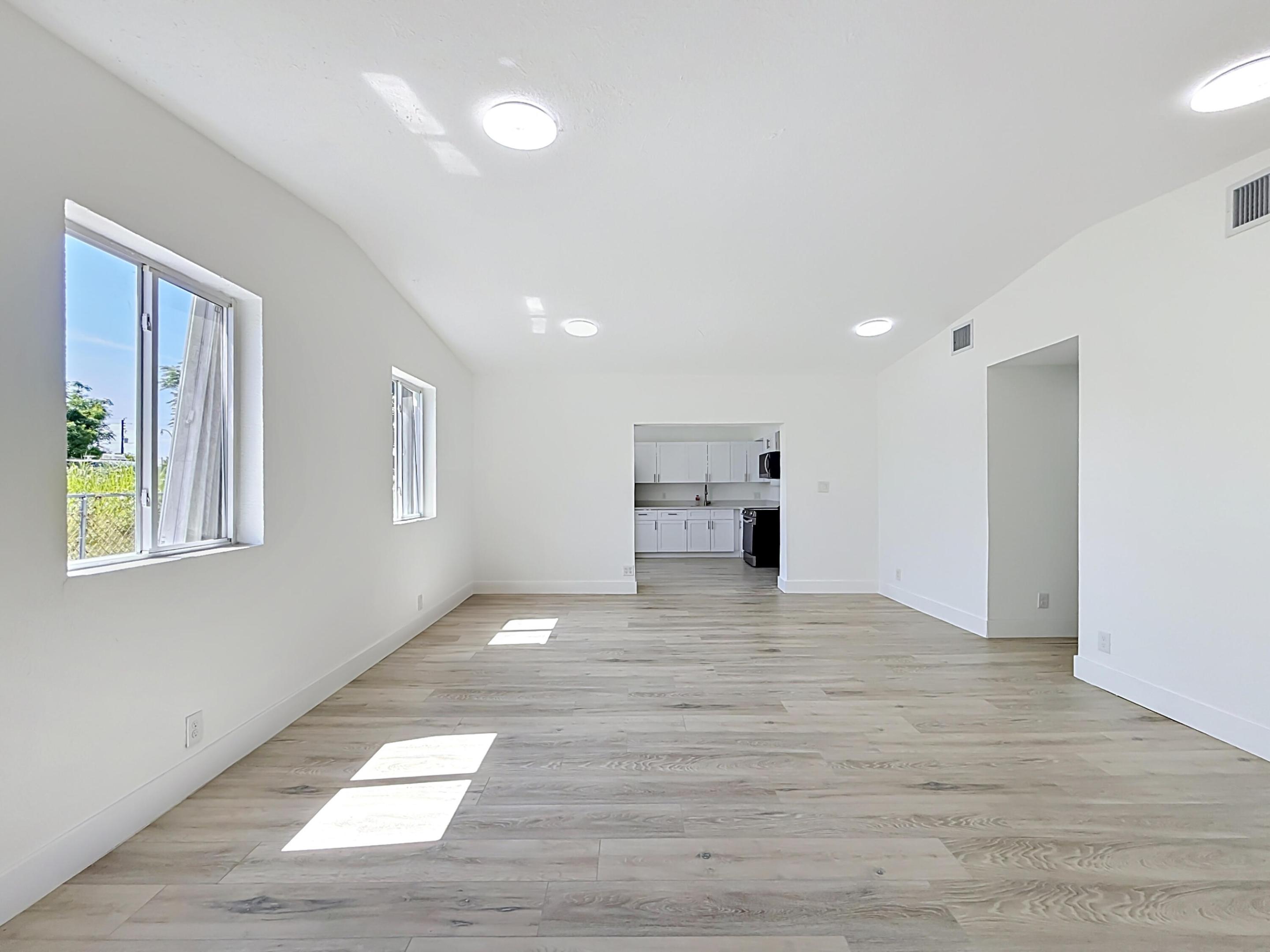 10235 SW 177th Street-24