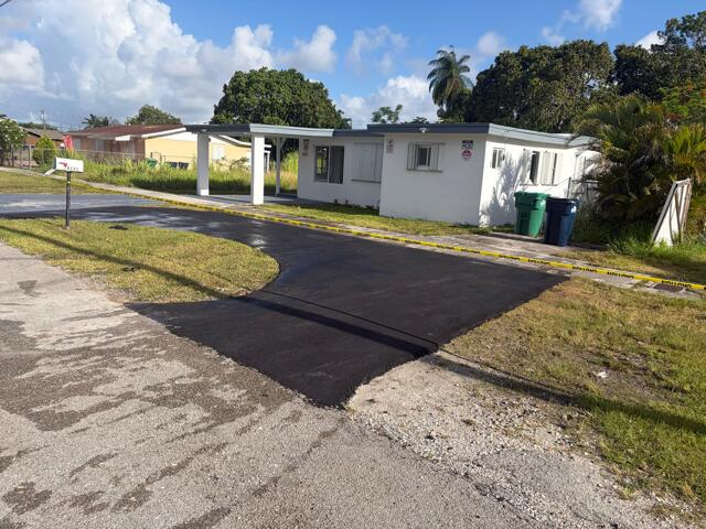 Current DRIVEWAY. The SELLER recently got it done