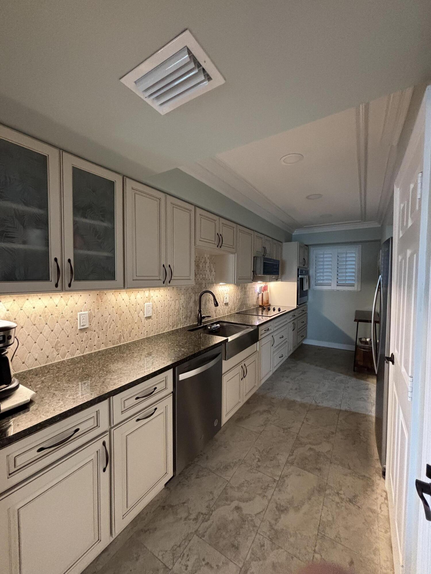 Kitchen Kitchen