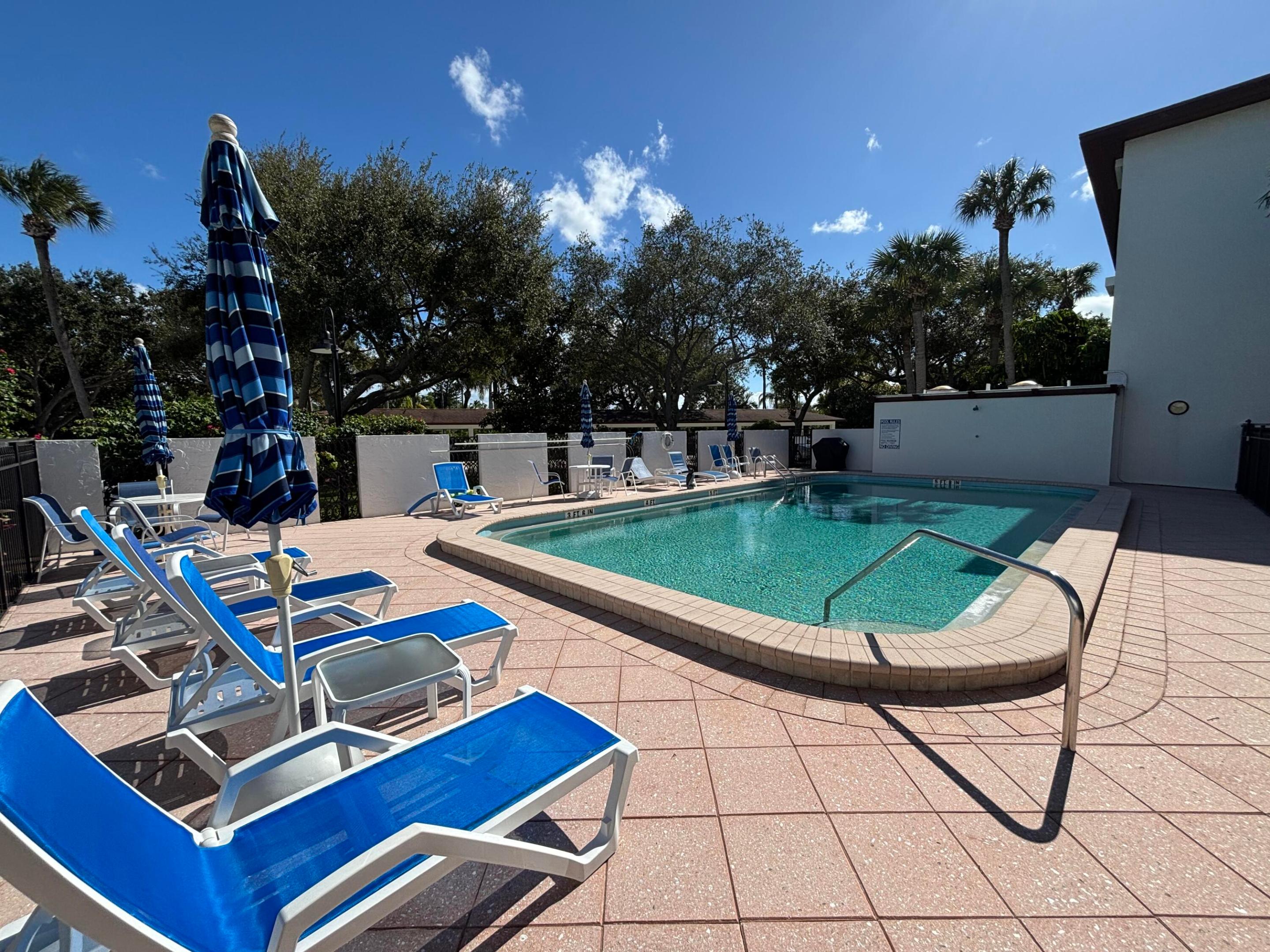 Pool Pool