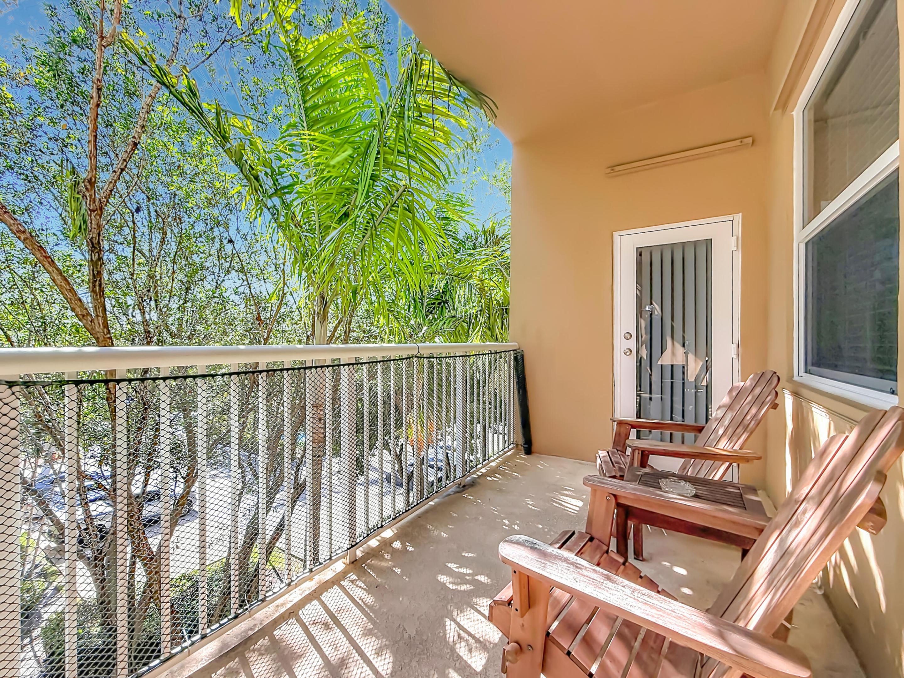 519 E Sheridan Street #404-79 519 E Sheridan Street #404-79