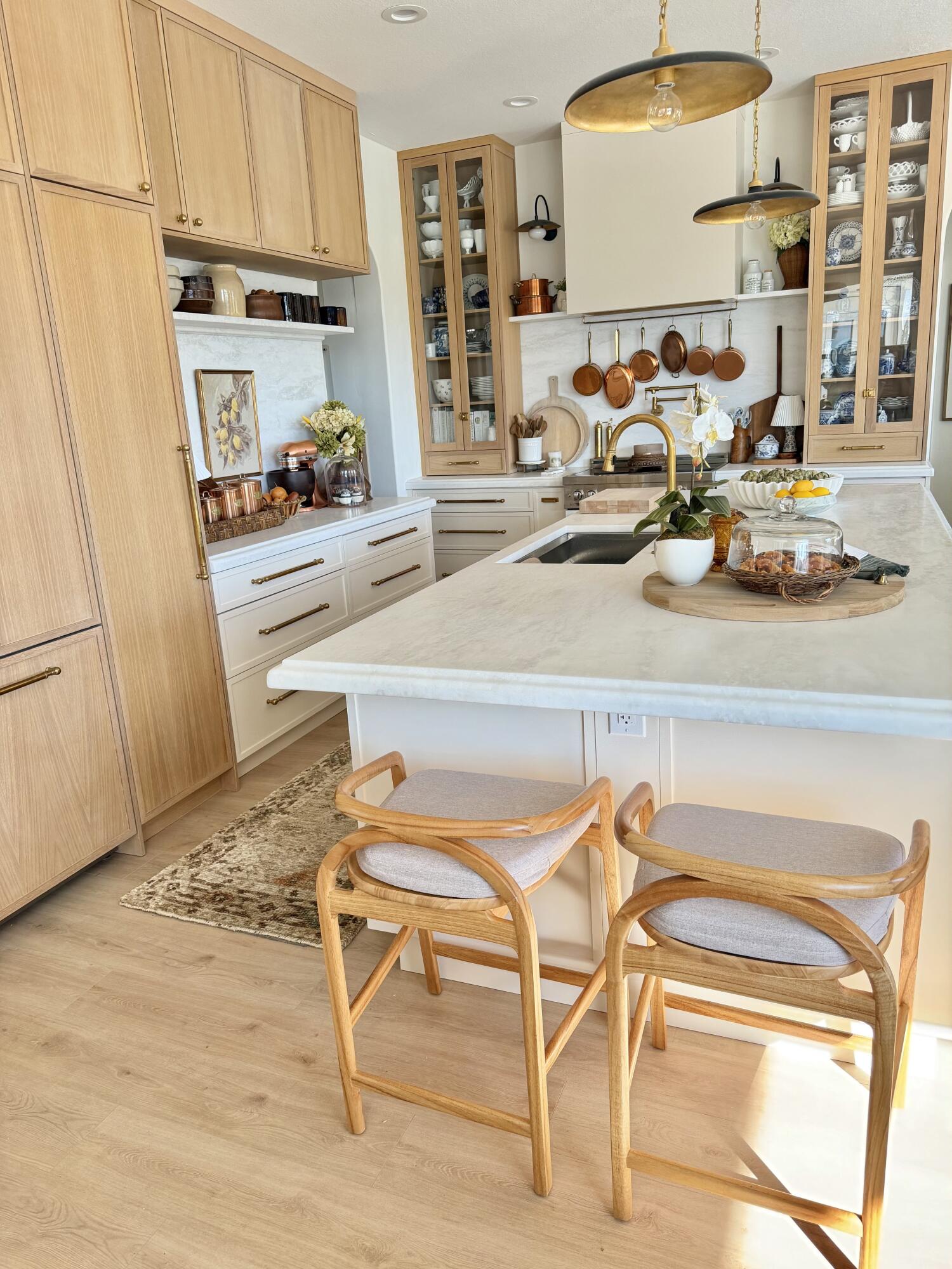 Eat-in Kitchen