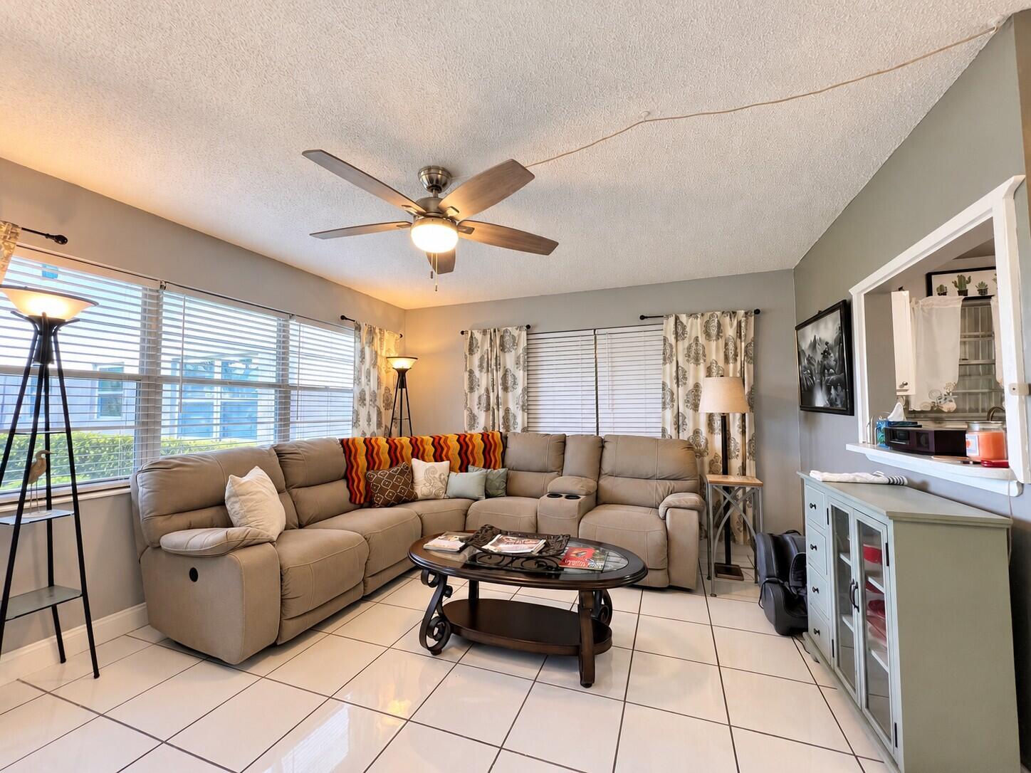 Annual Furnished Rental in 55+ Century Village! Occupants Must Be 55+
