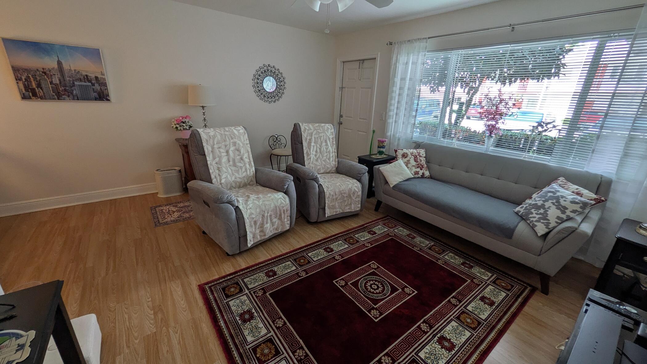 2880 Lake Osborne dr 109 2 - Copy (2)
